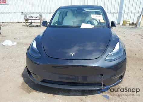 2025 Tesla Model Y Long Range Dual Motor All-Wheel Drive из США, поврежденный, VIN 7SAYGDED5SF321430